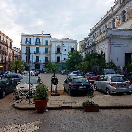Sweet Home In The City Center Palermo Exterior photo